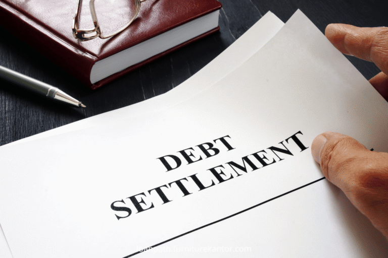 When Debt Settlement Makes Sense (And When It Doesn’t)